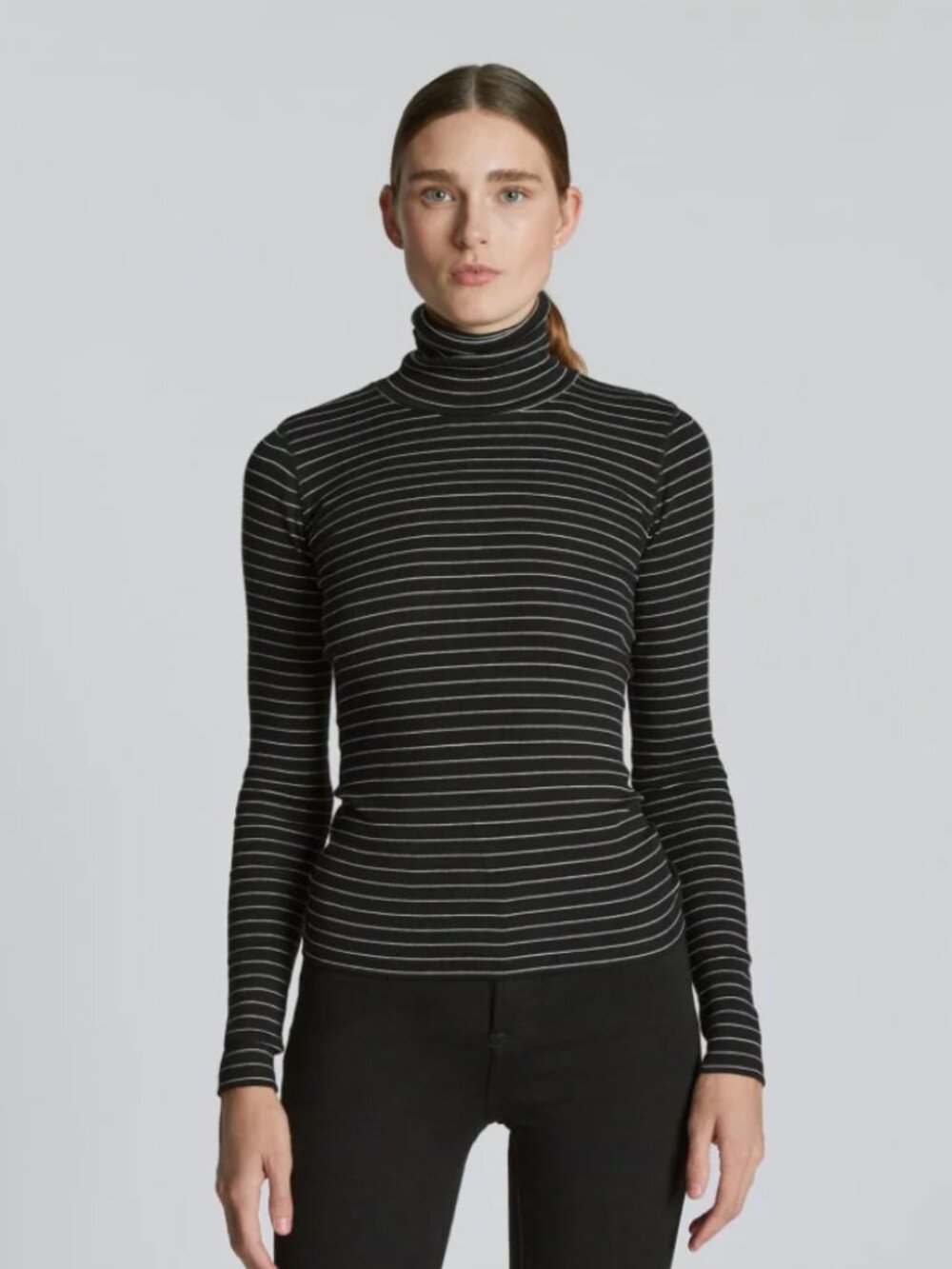 Everlane The Luxe Rib Turtleneck in Black